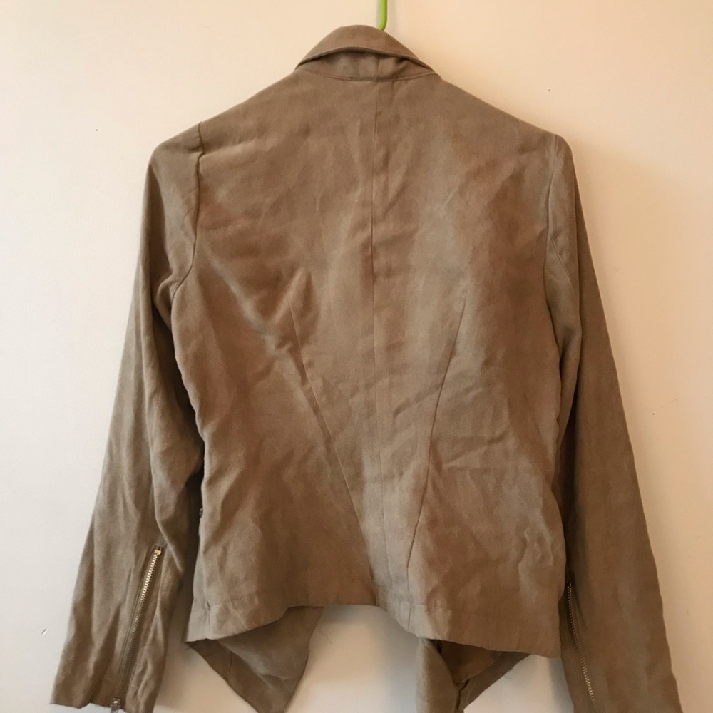 tan jacket - Picture 4 of 4